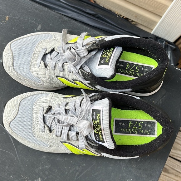 New Balance 574 Sneakers Men’s size 8 in great condition - Picture 9 of 9